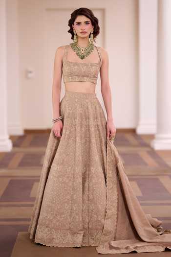 Buy Safaa Brown Silk Square Neck Badam Katli Woven Lehenga Set Online at Aza Fashions Buy_Safaa_Brown Silk Square Neck Badam Katli Woven Lehenga Set _Online_at_Aza_Fashions