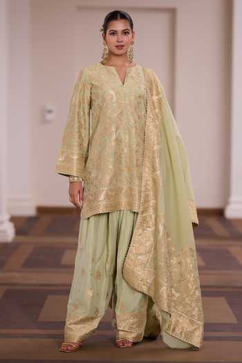 Safaa Banarasi Paan Parsi Gara Woven Kurta Set