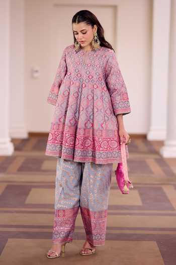 Safaa Gulkand Sandesh Short Kali Kurta & Salwar Set