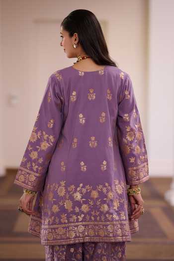 Safaa Jamuni Peda Floral Zari Weave Kurta Set