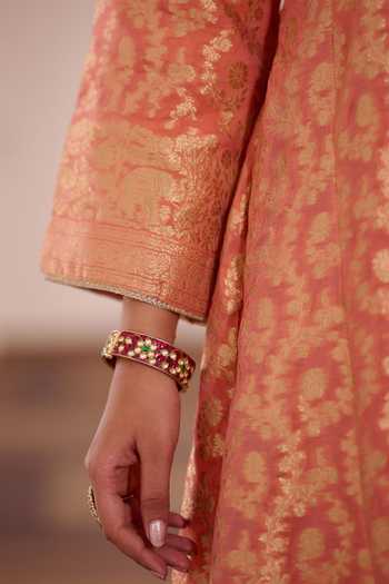 Safaa_Peach Organza, Shantoon Kesariya Jalebi Banarasi Anarkali Set _Online_at_Aza_Fashions