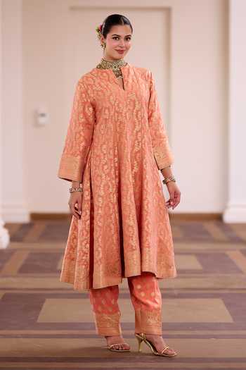 Safaa_Peach Organza, Shantoon Kesariya Jalebi Banarasi Anarkali Set _at_Aza_Fashions