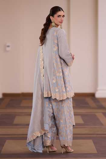 Safaa Malai Ghewar Bandhani Kurta Set 