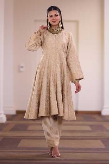 Shop Safaa Ivory Vegan Silk, Shantoon Keyhole Neck Misri Mawa Floral Woven Anarkali Set at Aza Fashions Shop_Safaa_Ivory Vegan Silk, Shantoon Keyhole Neck Misri Mawa Floral Woven Anarkali Set _at_Aza_Fashions