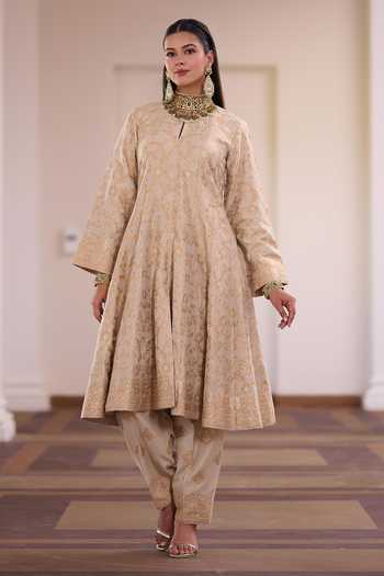 Shop Safaa Ivory Vegan Silk, Shantoon Keyhole Neck Misri Mawa Floral Woven Anarkali Set Online at Aza Fashions Shop_Safaa_Ivory Vegan Silk, Shantoon Keyhole Neck Misri Mawa Floral Woven Anarkali Set _Online_at_Aza_Fashions