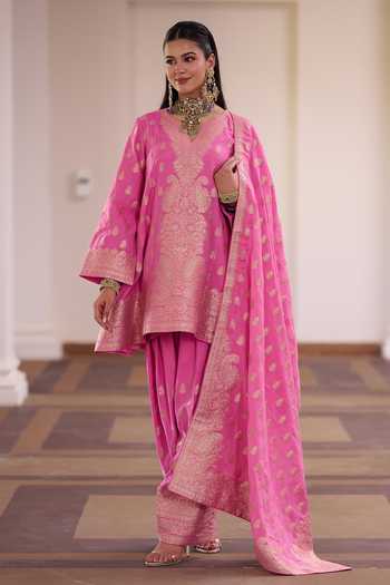 Safaa Rose Petha Woven Kurta Set