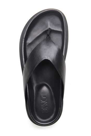Dang Shoes Lune Geunuin Crust Leather Flats 