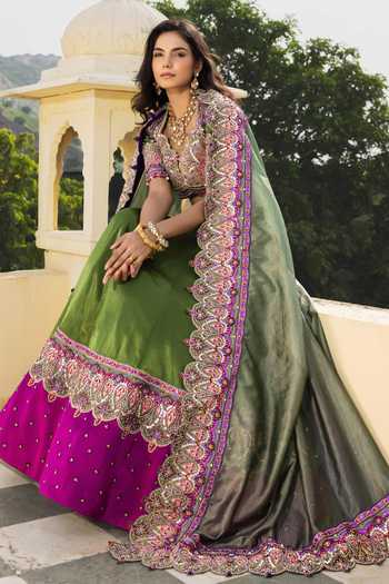 Buy_Payal & Zinal_Green Silk Sweetheart Neck Meherbaan Rimzim Zari Work Lehenga Set 