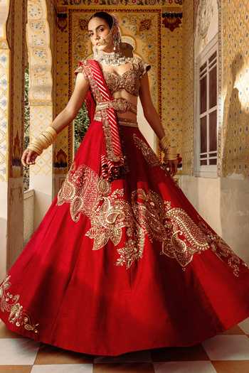 Shop_Payal & Zinal_Red Silk, Organza Sweetheart Neck Chhaap Tilak Paisley Embroidered Lehenga Set _Online_at_Aza_Fashions