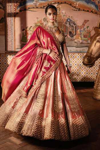 Buy Payal & Zinal Pink Silk, Tissue Sweetheart Neck Sunehri Fern Embroidered Lehenga Set Online at Aza Fashions Buy_Payal & Zinal_Pink Silk, Tissue Sweetheart Neck Sunehri Fern Embroidered Lehenga Set _Online_at_Aza_Fashions