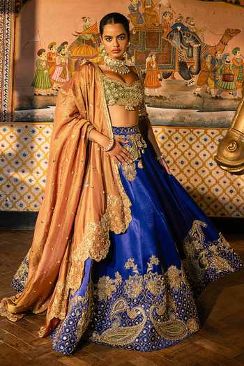 Buy Payal & Zinal Blue Silk, Tissue Sweetheart Neck Vadhu-2-0 Gaji Lehenga Set at Aza Fashions Buy_Payal & Zinal_Blue Silk, Tissue Sweetheart Neck Vadhu-2-0 Gaji Lehenga Set _at_Aza_Fashions