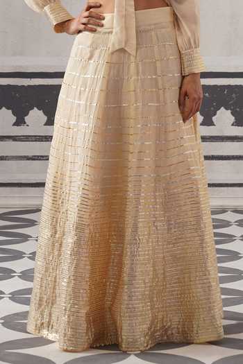 Buy Palak & Mehak Cream Organza, Chanderi V-neck Koyal Cropped Blouse And Lehenga Set Buy_Palak & Mehak_Cream Organza, Chanderi V-neck Koyal Cropped Blouse And Lehenga Set