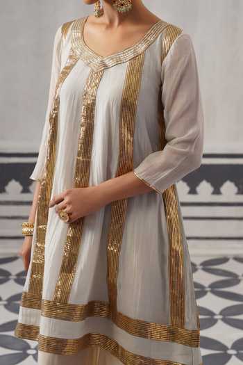 Shop Palak & Mehak Cream Chanderi Gota Patti Scoop Neck Divi Stripe Pattern Straight Kurta Set Online at Aza Fashions Shop_Palak & Mehak_Cream Chanderi Gota Patti Scoop Neck Divi Stripe Pattern Straight Kurta Set _Online_at_Aza_Fashions