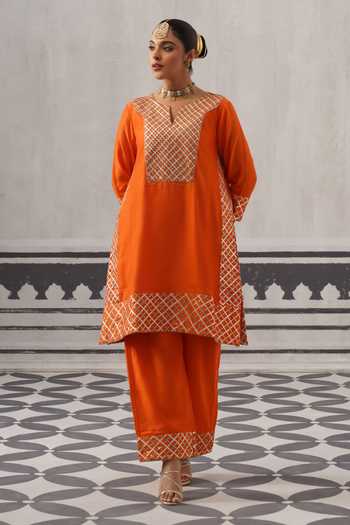 Buy_Palak & Mehak_Orange Chanderi Split V-neck, Yes Heera Embroidered Kurta Set _Online_at_Aza_Fashions