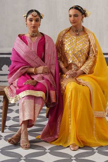 Buy_Palak & Mehak_Pink Chanderi Split V-neck Priya Embellished Kurta Set 