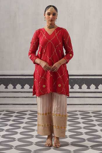 Buy Palak & Mehak Red Chanderi V-neck, Yes Biba Embellished Straight Kurta Set Online at Aza Fashions Buy_Palak & Mehak_Red Chanderi V-neck, Yes Biba Embellished Straight Kurta Set _Online_at_Aza_Fashions