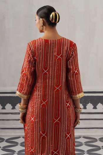 Palak & Mehak Heera Stripe Chevron Pattern Kurta Set 