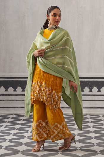 Buy_Palak & Mehak_Yellow Chanderi Round Neck Rasna Border Embellished Kurta Set 