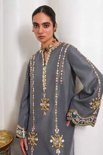 Buy_Papa Dont Preach_Grey Silk Notched Neck Evergreen Regalia Embroidered Kaftan _Online_at_Aza_Fashions