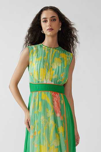 Reena Sharma Green Georgette, Bemberg High Neck Avni Sleeveless Dress Online at Aza Fashions Reena Sharma_Green Georgette, Bemberg High Neck Avni Sleeveless Dress _Online_at_Aza_Fashions