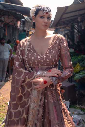 Buy_Soniya G_Brown Silk V-neck Banarsi Woven Lehenga Set _Online_at_Aza_Fashions