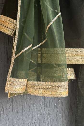 Buy_The little tales_Green Velvet Embroidered Kurta Set _Online_at_Aza_Fashions