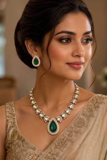 Vivinia By Vidhi Mehra Polki Moissanite Embellished Pendant Necklace Set 