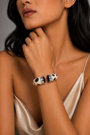 Vivinia By Vidhi Mehra White Enamelled Bangle 