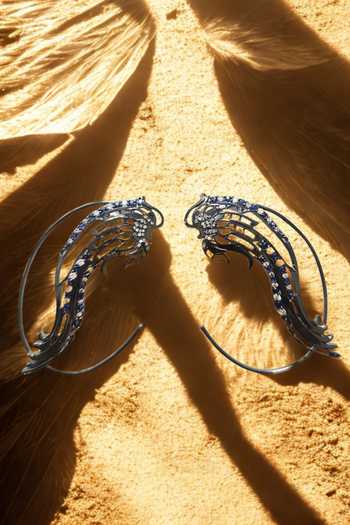 Buy Gaurish Bespoke Jewellery Grey Ala Niol Earcuffs Online at Aza Fashions Buy_Gaurish Bespoke Jewellery_Grey Ala Niol Earcuffs _Online_at_Aza_Fashions