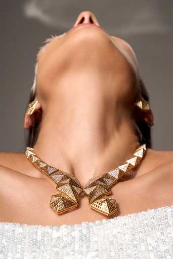 Gaurish Bespoke Jewellery Gold Plated Ala Reto Jewellery Set Online at Aza Fashions Gaurish Bespoke Jewellery_Gold Plated Ala Reto Jewellery Set _Online_at_Aza_Fashions