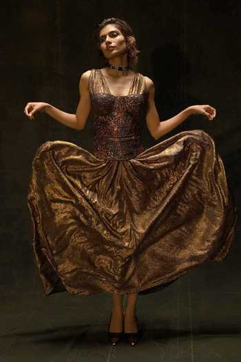Nidhi Yasha Gold Jersey Foil Printing Scoop Neck, Desdemona Printed Gown And Corset Set Online at Aza Fashions Nidhi Yasha_Gold Jersey Foil Printing Scoop Neck, Desdemona Printed Gown And Corset Set _Online_at_Aza_Fashions