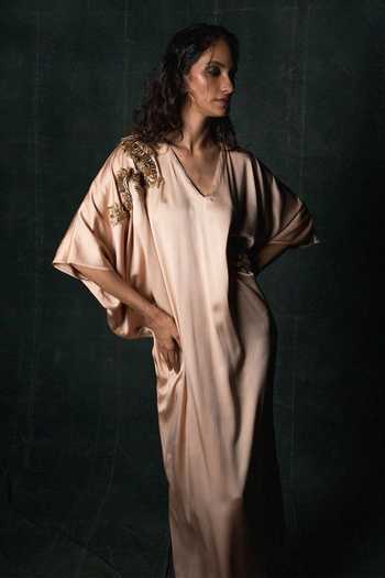 Buy Nidhi Yasha Ivory Silk, Satin V-neck Josephine Metallic Dragon Embroidered Kaftan Online at Aza Fashions Buy_Nidhi Yasha_Ivory Silk, Satin V-neck Josephine Metallic Dragon Embroidered Kaftan _Online_at_Aza_Fashions