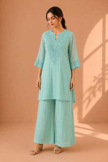 Vaaya Lace Straight Kurta & Pant Set 