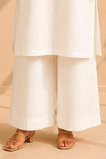 Vaaya White Chanderi Split V-neck, Yes Mul Kurta And Pant Set Online at Aza Fashions Vaaya_White Chanderi Split V-neck, Yes Mul Kurta And Pant Set _Online_at_Aza_Fashions