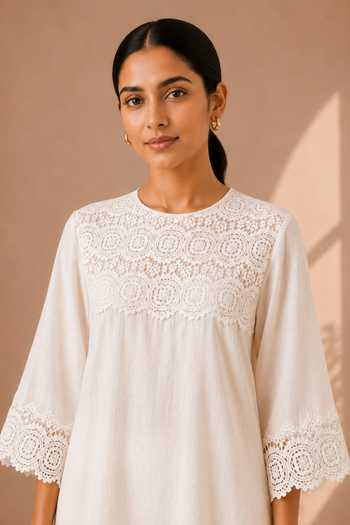 Buy Vaaya White Chanderi Round Neck Mul Straight Kurta And Pant Set Online at Aza Fashions Buy_Vaaya_White Chanderi Round Neck Mul Straight Kurta And Pant Set _Online_at_Aza_Fashions