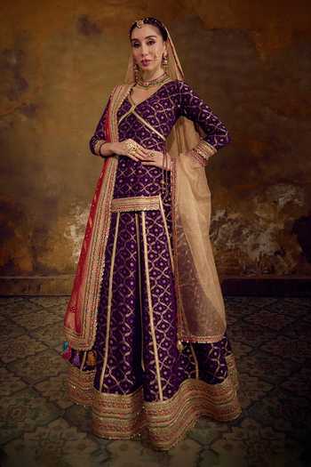 Muskann Kapadiaa_Purple Iravati Banarasi Bandhani Woven Lehenga Set _at_Aza_Fashions