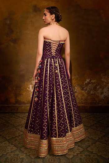 Muskann Kapadiaa Nishtha Banarasi Bandhani Lehenga Set 