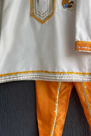 The little tales_Off White Silk, Cotton Lace Kanhaji Hand Painted Kurta Set _Online_at_Aza_Fashions