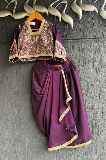 The little tales Embroidered Blouse & Skirt Set 