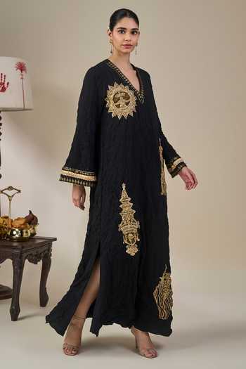 Buy_Masaba_Black Crepe V-neck Ambi Bloom Kaftan _Online_at_Aza_Fashions
