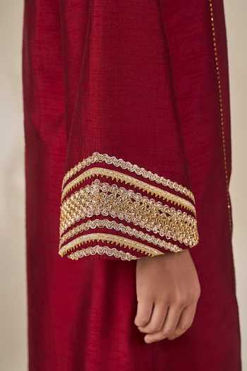 Shop Masaba Maroon Viscose, Silk, Tissue V-neck Malabar Canopy Embroidered Kurta Set Online at Aza Fashions Shop_Masaba_Maroon Viscose, Silk, Tissue V-neck Malabar Canopy Embroidered Kurta Set _Online_at_Aza_Fashions