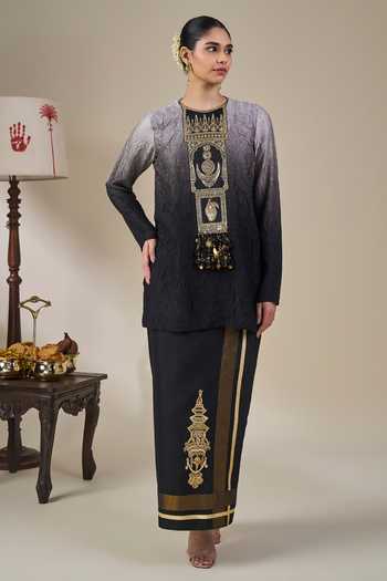 Shop Masaba Black Viscose Round Neck Ombre Kathakali Tales Kurta And Lungi Skirt Set Online at Aza Fashions Shop_Masaba_Black Viscose Round Neck Ombre Kathakali Tales Kurta And Lungi Skirt Set _Online_at_Aza_Fashions