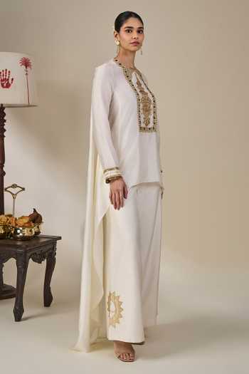 Buy_Masaba_Ivory Viscose Round Neck Kathakali Tales Asymmetric Kurta And Pant Set _Online_at_Aza_Fashions