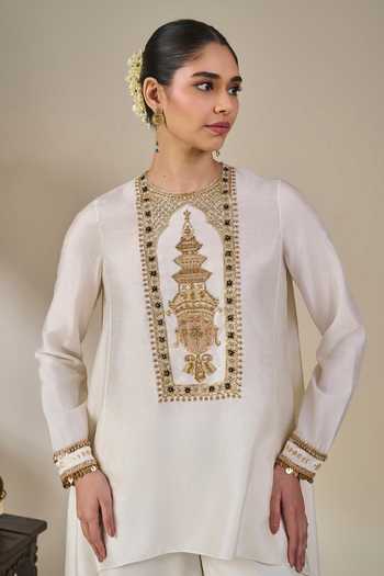 Shop_Masaba_Ivory Viscose Round Neck Kathakali Tales Asymmetric Kurta And Pant Set 
