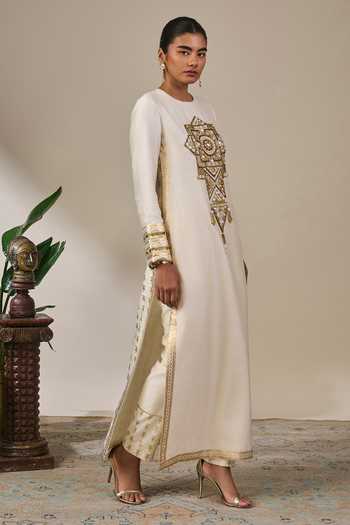 Masaba Ivory Viscose Round Neck, Yes Anaar Chronicles Kurta And Pant Set Online at Aza Fashions Masaba_Ivory Viscose Round Neck, Yes Anaar Chronicles Kurta And Pant Set _Online_at_Aza_Fashions