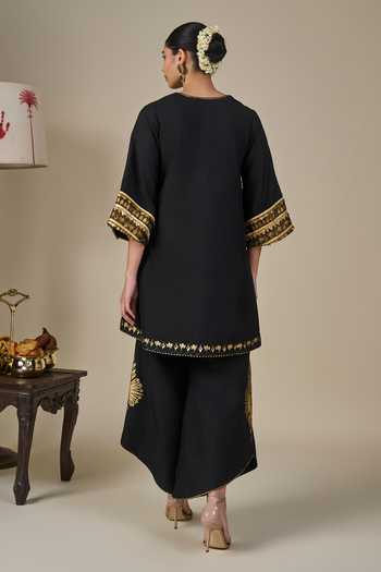 Masaba Pinnacle Arch Kurta & Pant Set
