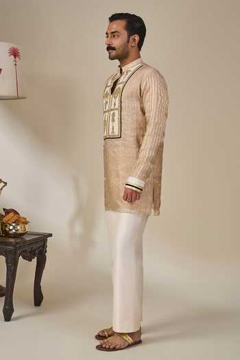Buy Masaba Gold Silk, Tissue Ivory Kochi Conch Kurta Online at Aza Fashions Buy_Masaba_Gold Silk, Tissue Ivory Kochi Conch Kurta _Online_at_Aza_Fashions