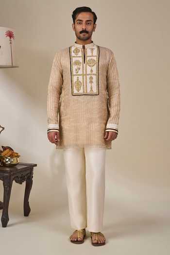 Shop Masaba Gold Silk, Tissue Ivory Kochi Conch Kurta Online at Aza Fashions Shop_Masaba_Gold Silk, Tissue Ivory Kochi Conch Kurta _Online_at_Aza_Fashions