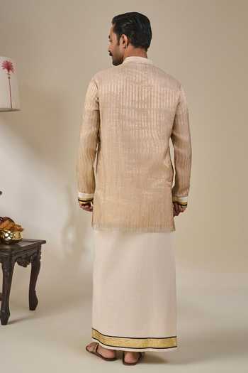 Masaba Kochi Conch Kurta Lungi Set 