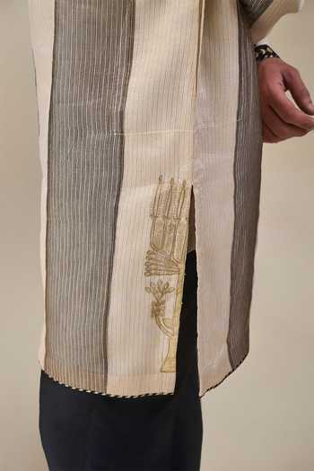 Masaba Black Silk, Tissue, Viscose Palm Pillar Kurta Set Online at Aza Fashions Masaba_Black Silk, Tissue, Viscose Palm Pillar Kurta Set _Online_at_Aza_Fashions